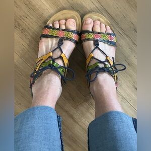 Springstep L’Artiste women’s leather laced women’s sling back sandals. Size 7.5